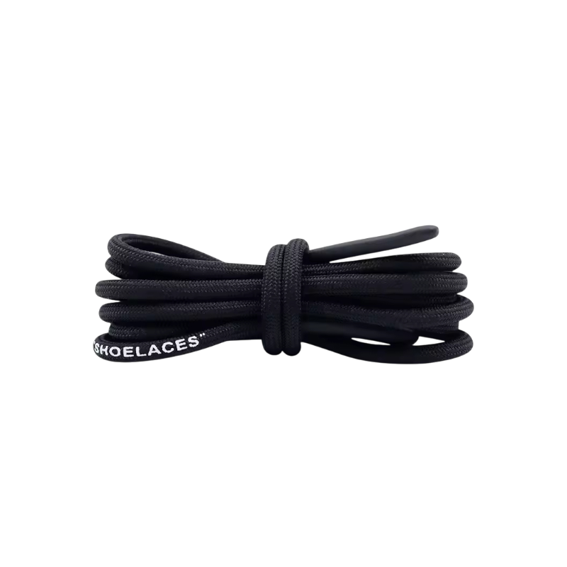 White Over Laces – čierne šnúrky s minimalistickým dizajnom, vhodné do klasických tenisiek aj custom Air Force 1 Low Overlaced.