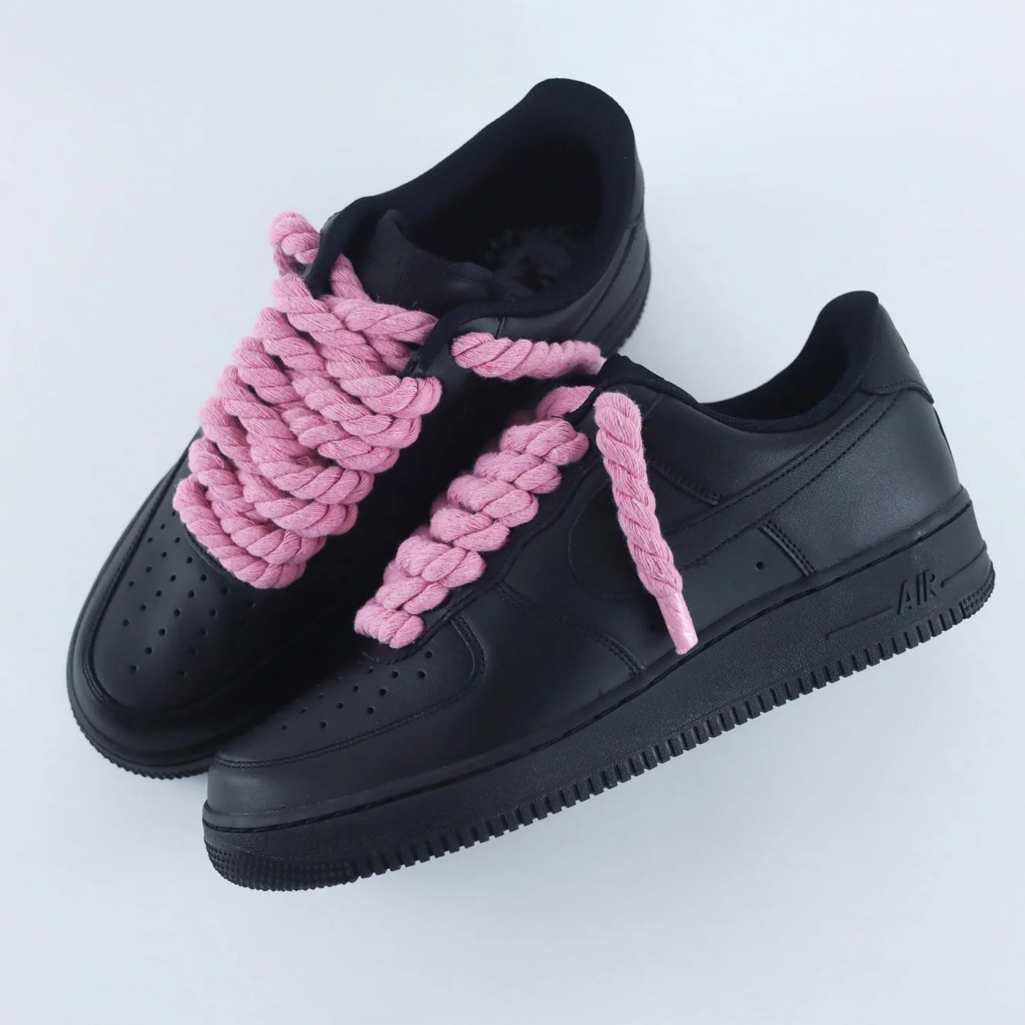 detail-pink-rope-laces-air-force-1