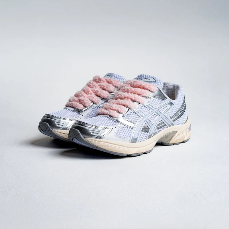 Fluffy Laces Light Pink – svetloružové nadýchané šnúrky do tenisiek Nike Air Force 1, jemný a štýlový doplnok pre custom sneakers.