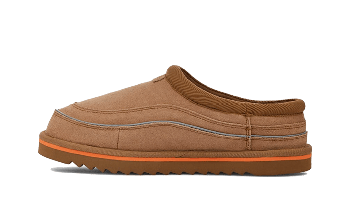 UGG Tasman Cali Wave Chestnut Orange Soda – bočný pohľad na papuče v hnedej farbe Chestnut s kontrastnými oranžovými detailmi a ležérnym Cali Wave dizajnom.
