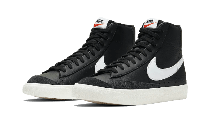 Nike Blazer Mid '77 Vintage Black Sail