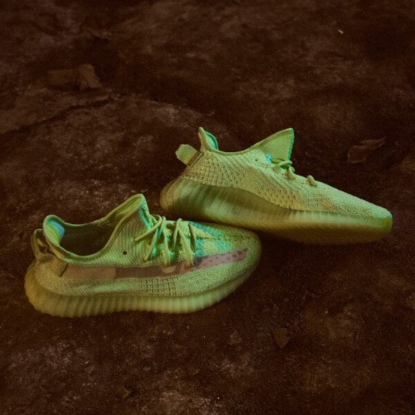 Yeezy Boost 350 V2 Glow in the Dark