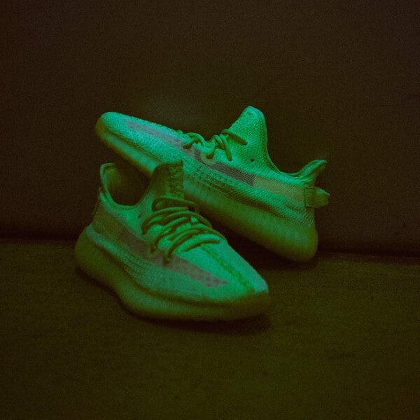 Yeezy Boost 350 V2 Glow in the Dark