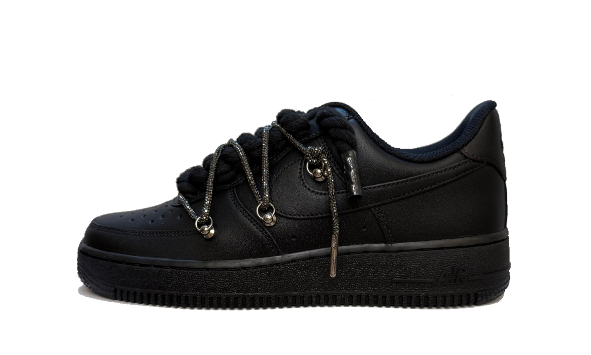Custom Nike Air Force 1 Low Black Glitter Rope Laces Black – čierne tenisky s trblietavými čiernymi šnúrkami a ikonickým logom Swoosh