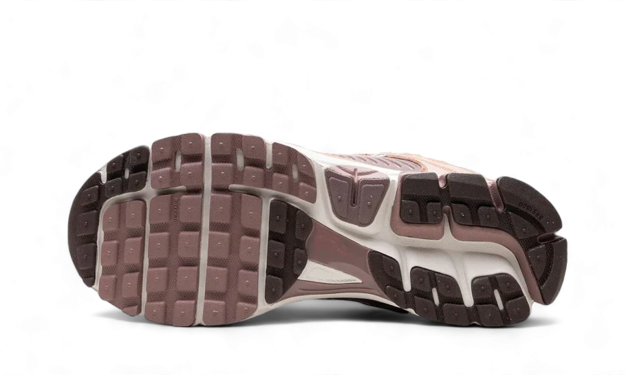 Nike Zoom Vomero 5 Dusted Clay