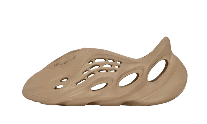 Yeezy Foam RNNR MX Carbon