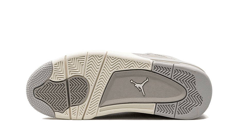 Air Jordan 4 Retro Frozen Moments