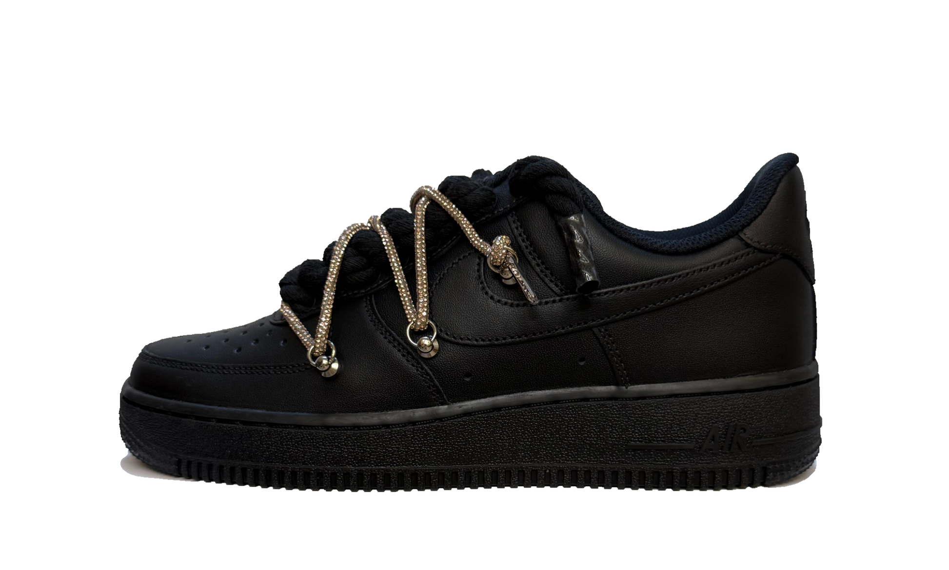 Custom Nike Air Force 1 Low Black Glitter Rope Laces Black – čierne tenisky s trblietavými zlatými šnúrkami a ikonickým logom Swoosh