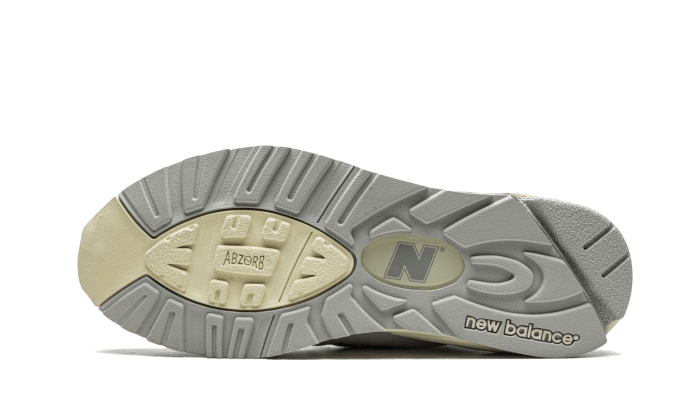 New Balance 990v2 Made in USA Teddy Santis Sea Salt