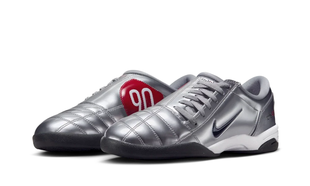 Nike Total 90 Metallic Silver Black