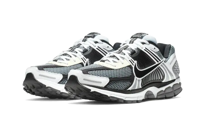 Nike Zoom Vomero 5 SE Dark Grey Black White