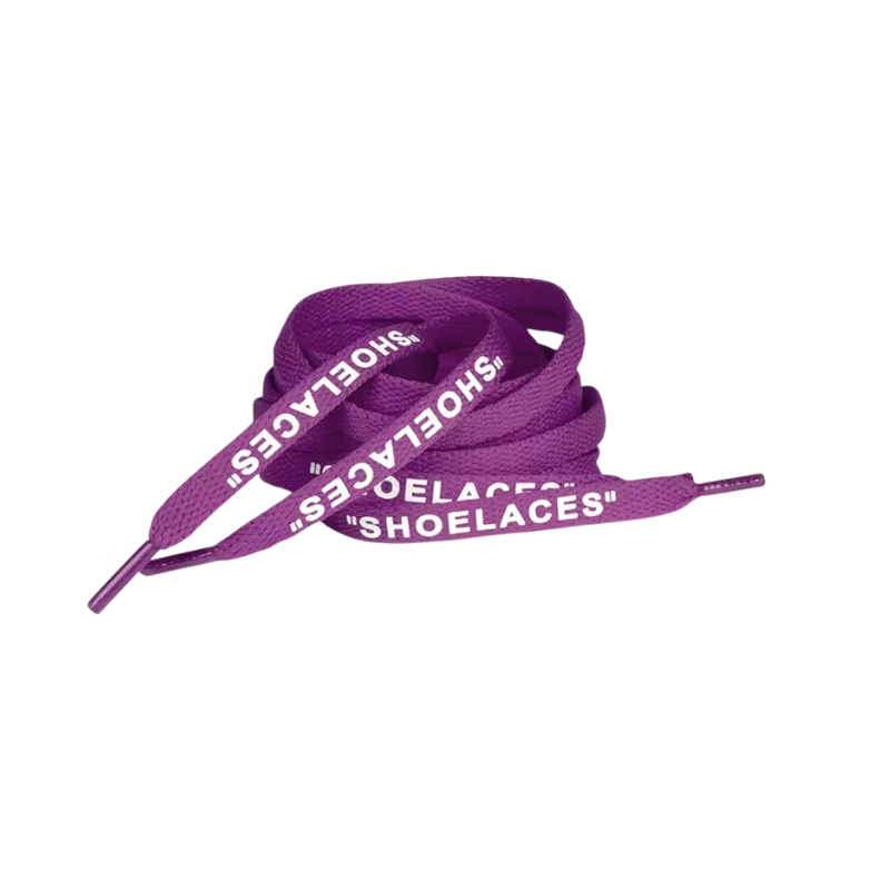 Off-White Flat Laces Fuchsia – fuksiové ploché šnúrky s nápisom "SHOELACES", výrazný doplnok pre Nike Air Force 1 a streetwear look.