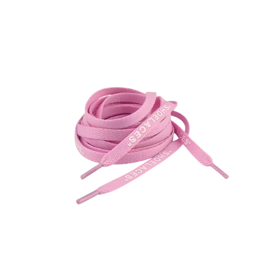 Off-White Flat Laces Pink – ružové ploché šnúrky s nápisom "SHOELACES", ideálne pre Nike Air Force 1 a streetwear look.