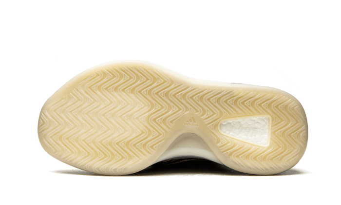 Yeezy QNTM Amber Tint
